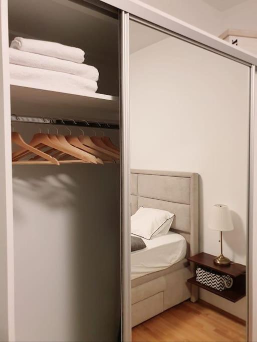 Studio Ibler Zagreb Luaran gambar